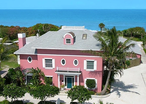 Windemere Inn by the Sea - front exterior of oceanfront B&B bed and breakfast on the Atlantic Florida coast