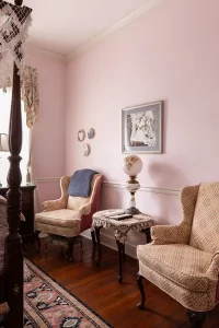 Comfortable seating area in Canopy bedroom